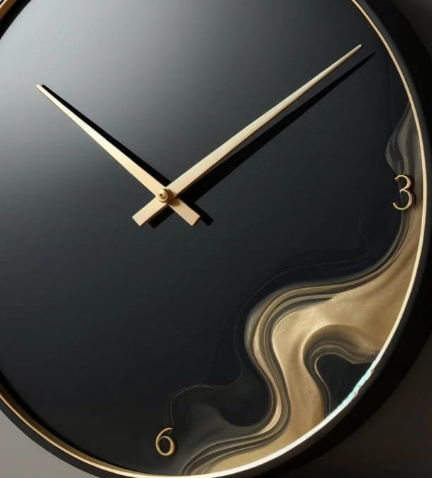Black & Gold Luxe Resin Wall Clock